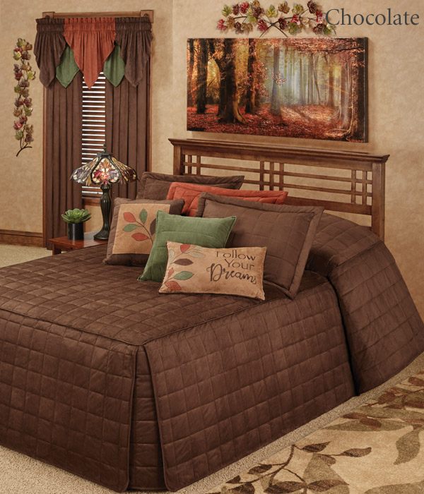 Get The Look - Camden Chocolate Brown Grande Bedspread