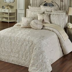Get The Look - Lunata Master Bedroom Get The Look - Lunata Master Bedroom