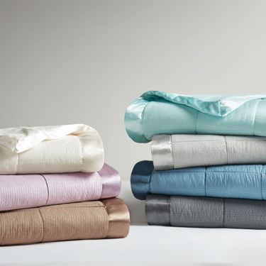 Cambria Down Alternative BlanketImage