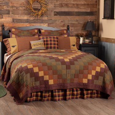 Heritage Farms Patchwork Quilt Multi WarmImage