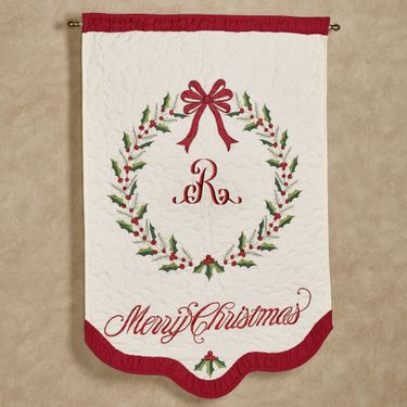 Holly Wreath Wall Hanging IvoryImage