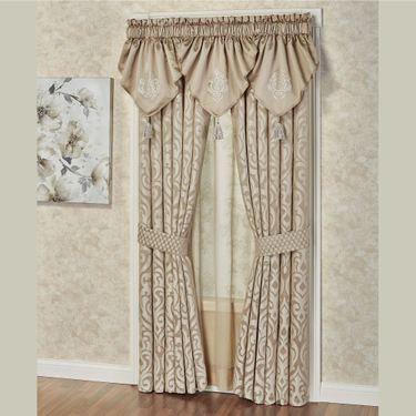 Davenport Ascot Valance Sand 40 x 21Image