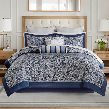 Aubrey II Bed in a Bag Set NavyImage