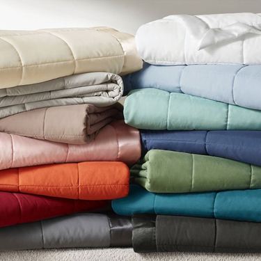 Windom Down Alternative BlanketImage