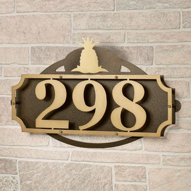 La Casa Pineapple House Number Wall Address Sign Gold/BronzeImage