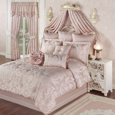 Marquessa Comforter Set BlushImage