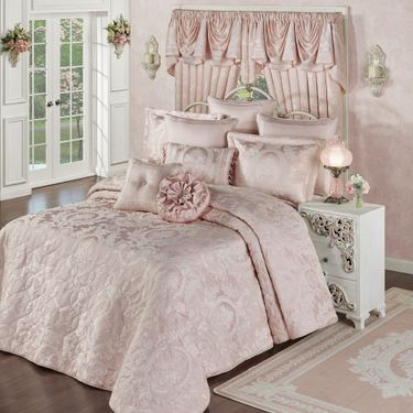 Marquessa Grande Bedspread BlushImage