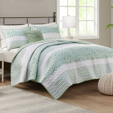 Caralie Quilt Bed Set GreenImage