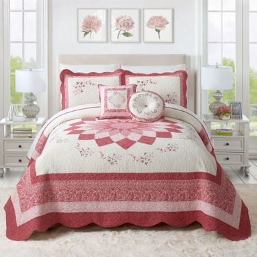Caroline Bedspread RedImage