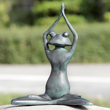 Stretching Yoga Frog Garden Sculpture Verdi BronzeImage