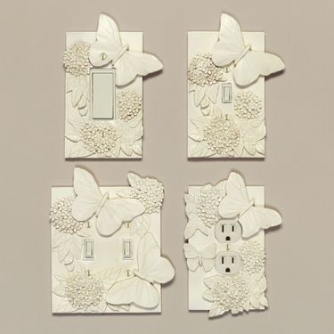 Butterfly in Bloom Single Switch Antique WhiteImage