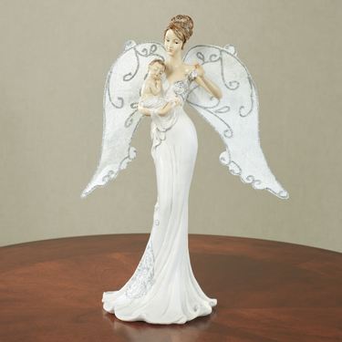 Angel of Love Figurine PearlImage