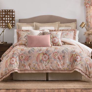 Audrey Floral Comforter Set Rose QuartzImage