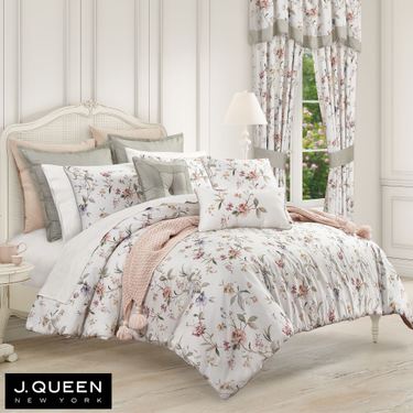 Clarice Comforter Set IvoryImage