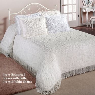 Chenille Medallion BedspreadImage