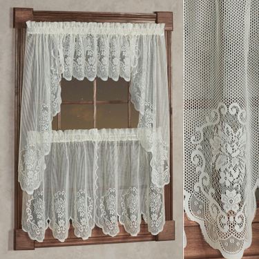 Fairmount Lace Tailored Tier PairImage