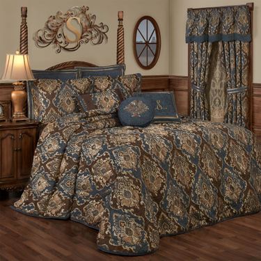 Hanover Grande Bedspread Multi WarmImage