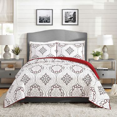Chambers Mini Quilt Set RedImage