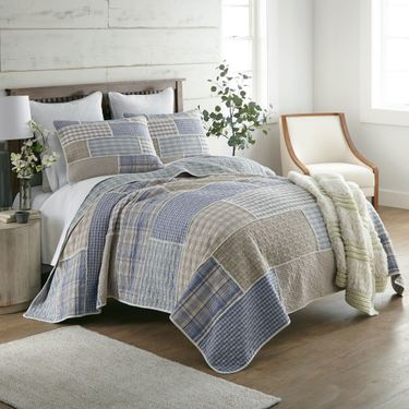 Slate Cobblestone Patchwork Mini Quilt Set Multi WarmImage