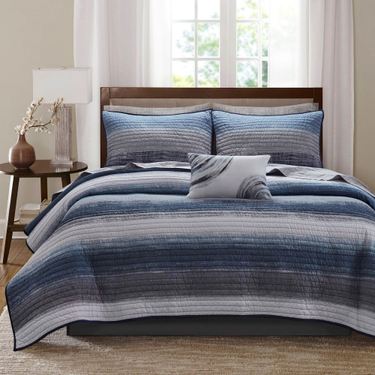 Saben Quilt Bed Set NavyImage