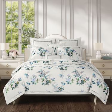 Meadow Floral Comforter Set WhiteImage