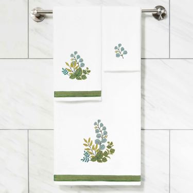 Botanica Bath Towel Set Bath Hand FingertipImage
