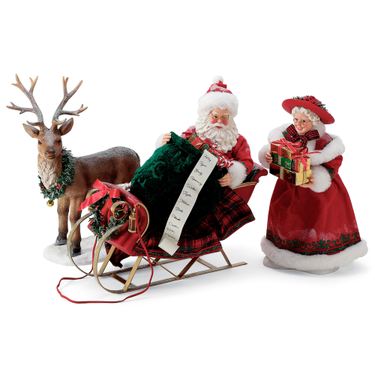 Filling the Sleigh Clothtique Red Three Piece SetImage