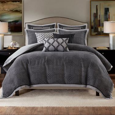 Shades of Serenity Comforter Bed Set BlackImage