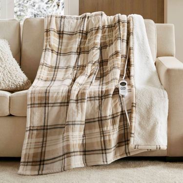 Plaid Sherpa Heated Throw Blanket 50 x 60Image