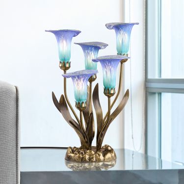 Calla Lily Bouquet Accent Lamp PurpleImage