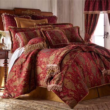 China Art Red Comforter Set RubyImage