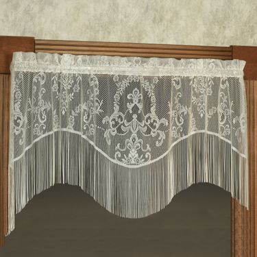 Queens Lace Scalloped Valance 56 x 24Image