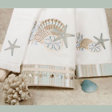 By the Sea Bath Towel Set White Bath Hand FingertipImage