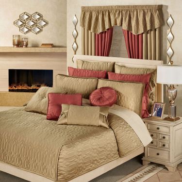 Oxford Classics Mini Coverlet Set Golden BronzeImage