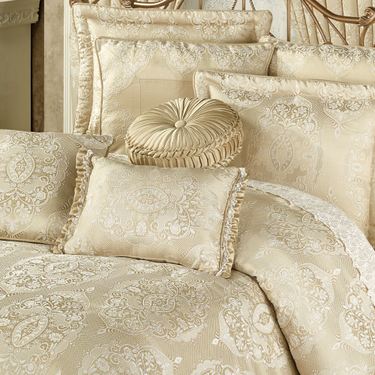 Francesca Flanged Piped Sham Light GoldImage