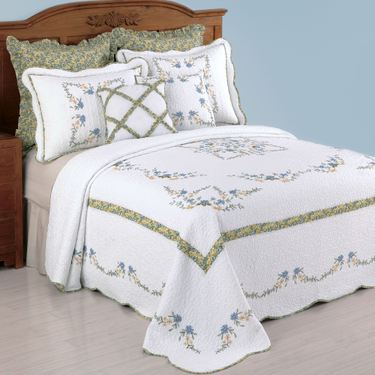 Heather Quilted Bedspread WhiteImage