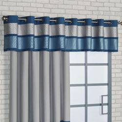 Beta Wide Grommet Valance Blue Shadow 112 x 18