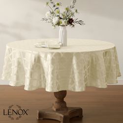 Laurel Leaf Garland Round Tablecloth