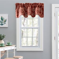 Harlan Scalloped Valance 58 x 15