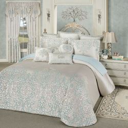 Avalon Grande Bedspread Oyster