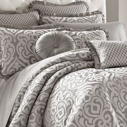 Luxembourg Comforter Set Silver