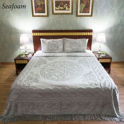 Zoe Fringed Bedspread