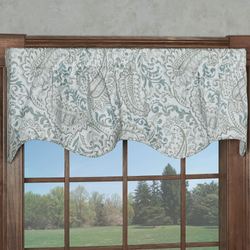 Wilmore Scalloped Valance Off White 50 x 16
