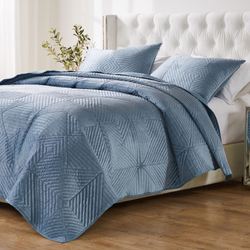 Riviera Velvet Mini Quilt Set Blue