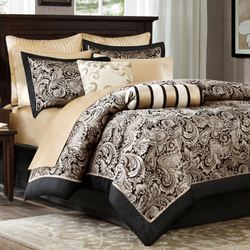 Aubrey II Bed in a Bag Set Black