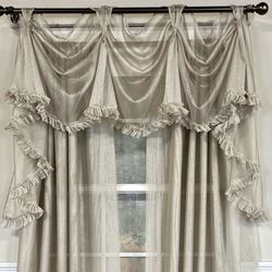 Arras Sheer Victory Swag Valance 54 x 18