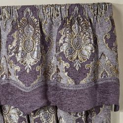 Regalia Layered Valance Grape 60 x 22