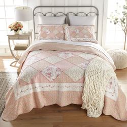 Strawberry Garden Mini Quilt Set Pink
