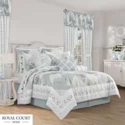 Bungalow II Comforter Set Spa