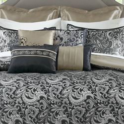 Brystol II Bed in a Bag Set Black